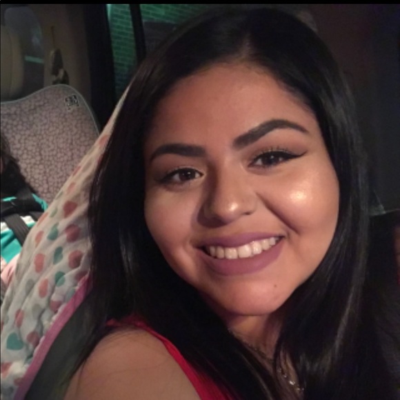 Meet your Posher, Brenda - Picture 1 of 1